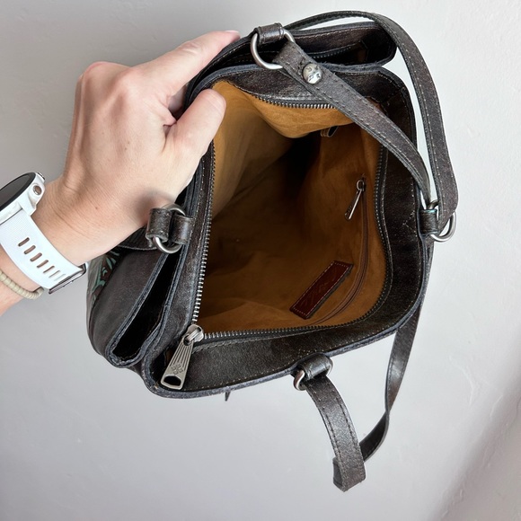 Patricia Nash Albi Tooled Turquoise Convertible Backpack Tooled - Picture 9 of 11